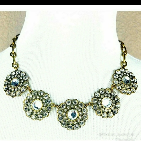 J. Crew Jewelry - J. Crew 5 Crystal Medallion Necklace J. Crew Jewelry - J. Crew 5 Crystal Medallion Necklace